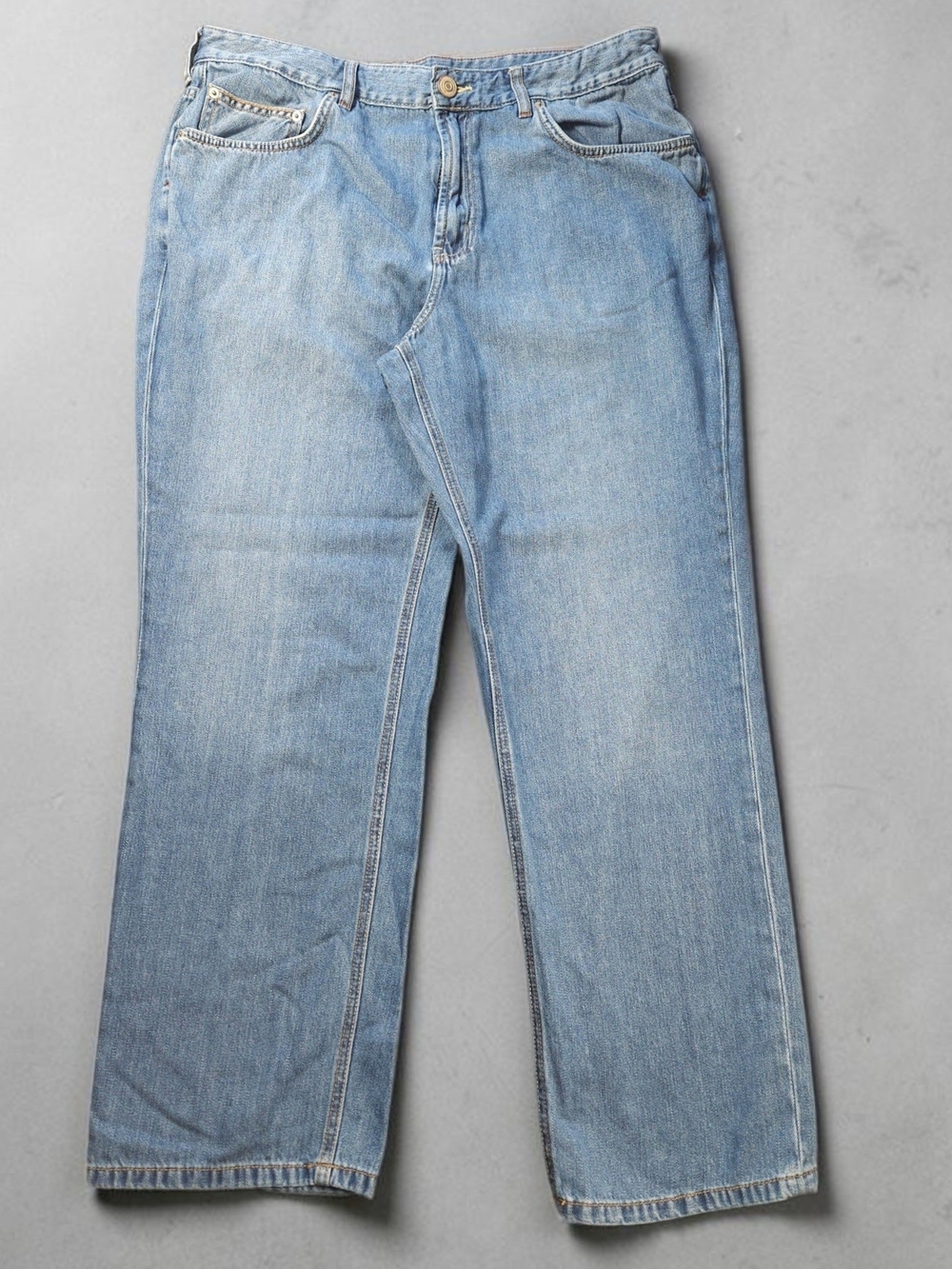 Tommy Bahama Light Wash Straight-Leg Jeans Vintage